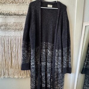 Women's Black and Gray Sweater Cardigan